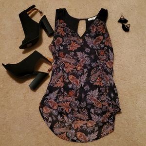 🖤 Sheer tunic tank